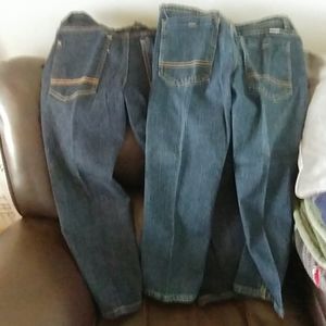 Boys Wrangler husky jeans ( 2 pairs)